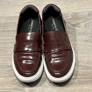 Kenneth Cole New York Kacey Penny Loafer in Brick Size 7.5 EUC